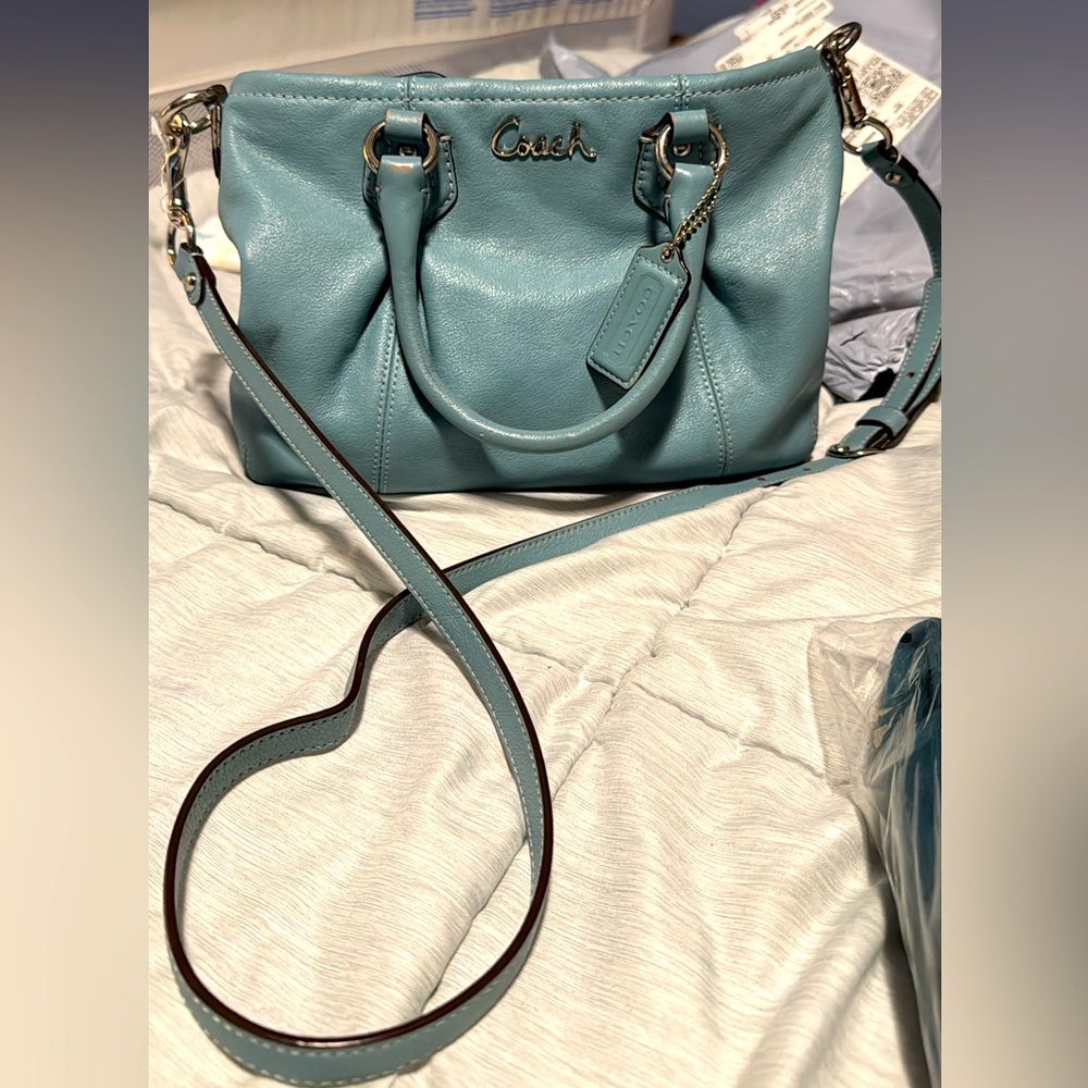 Coach Blue Leather Women's Bag